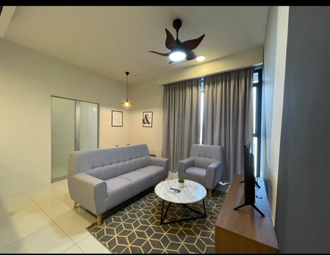 Kl East Ridge Rara Suite Homestay كوالالمبور الغرفة الصورة